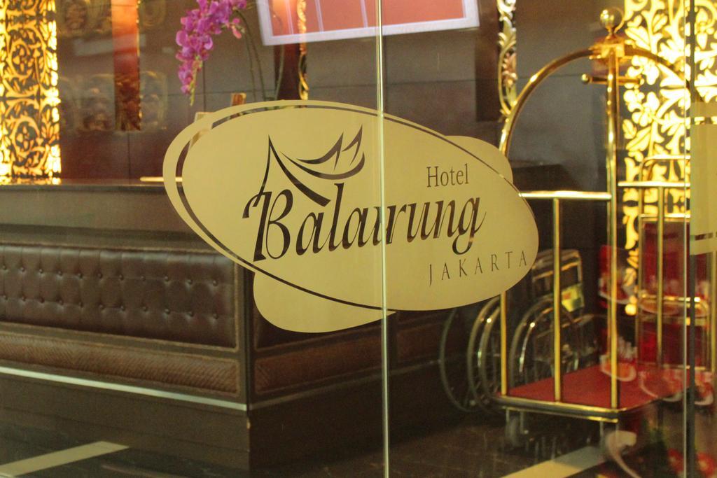 Horison Balairung Jakarta Hotel Exterior photo